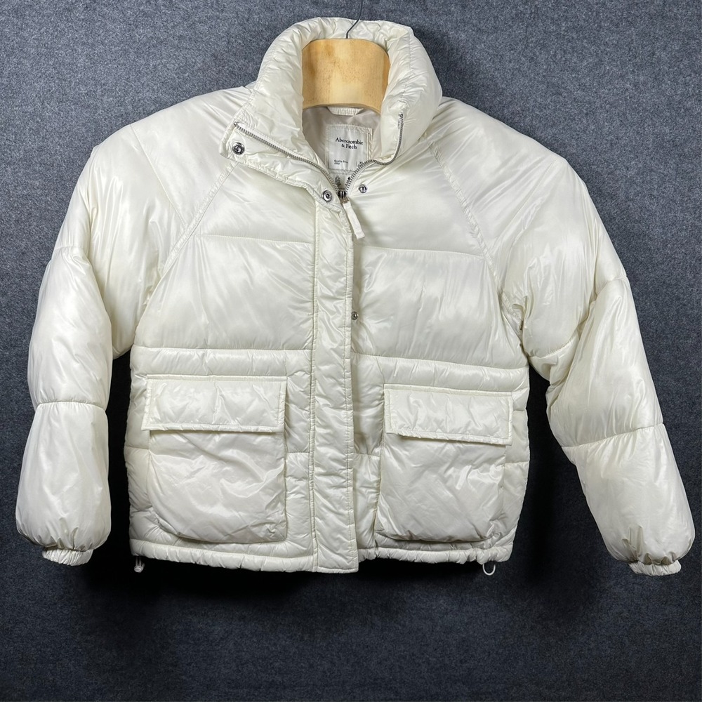 Abercrombie & Fitch Women's Oversized Utility Puffer size XS off white
